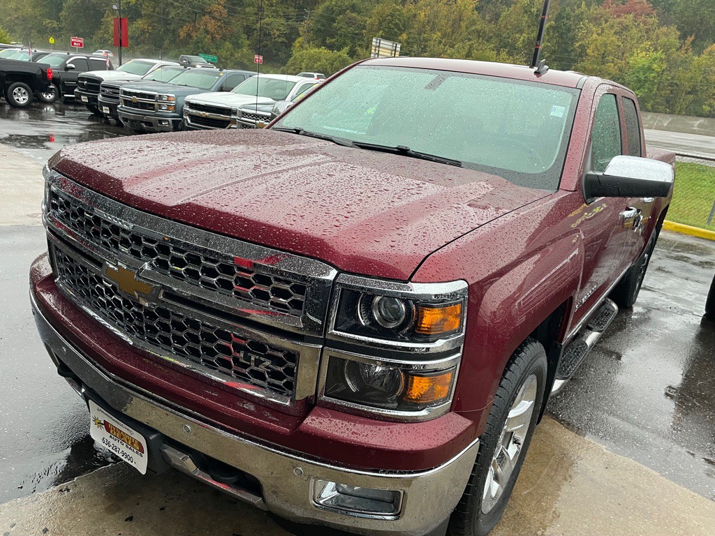 2014 Chevrolet Silverado 1500 Image 2