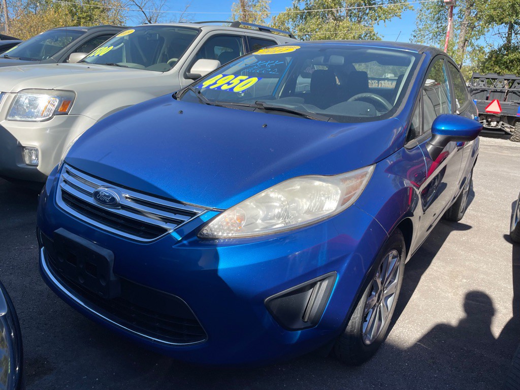 2011 Ford Fiesta Image 3