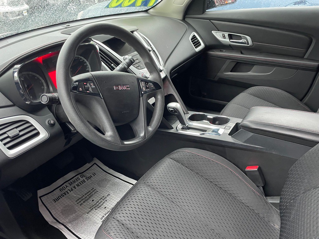 2015 GMC Terrain Image 4