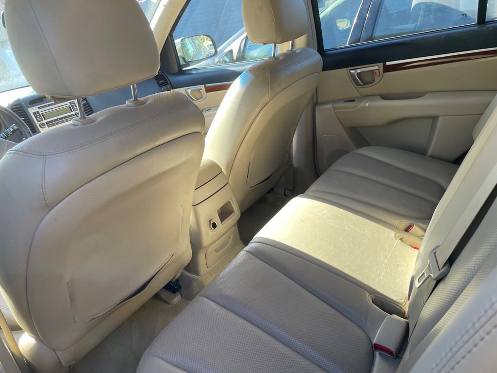 2007 Hyundai Santa Fe Image 8
