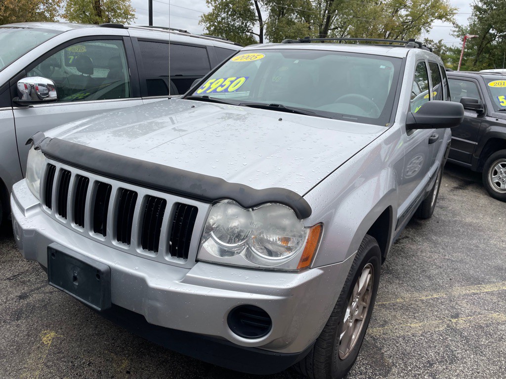2005 Jeep Grand Cherokee Image 3