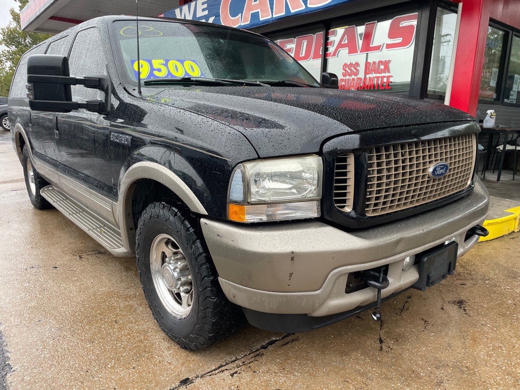 2003 Ford Excursion Image 1