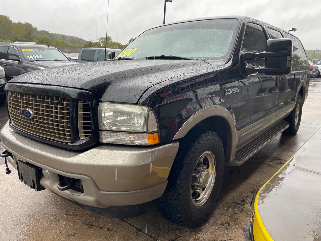 2003 Ford Excursion Image 3
