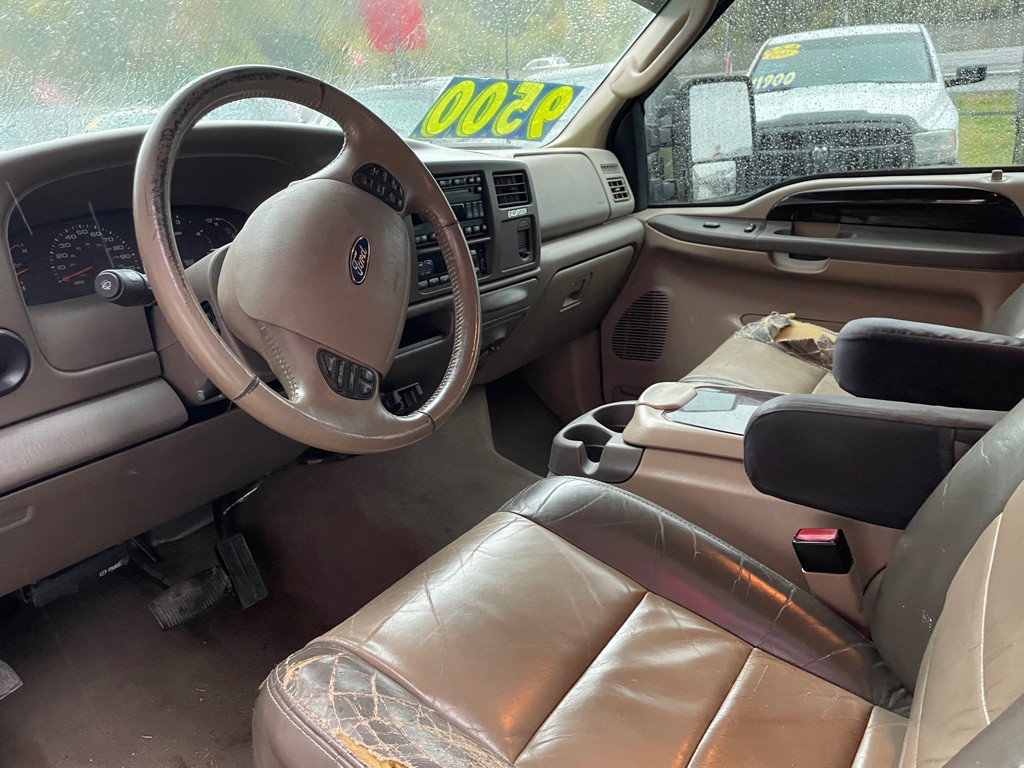 2003 Ford Excursion Image 5