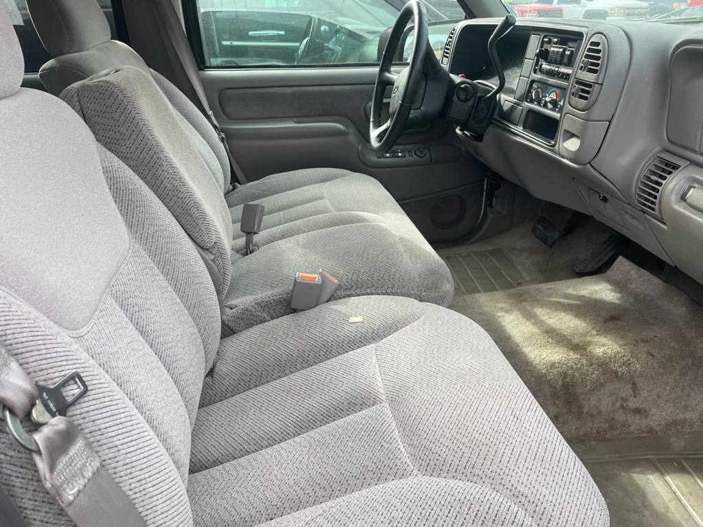 1999 Chevrolet Tahoe Image 5