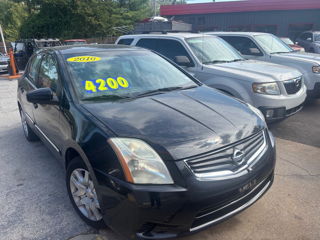 2010 Nissan Sentra Image 2