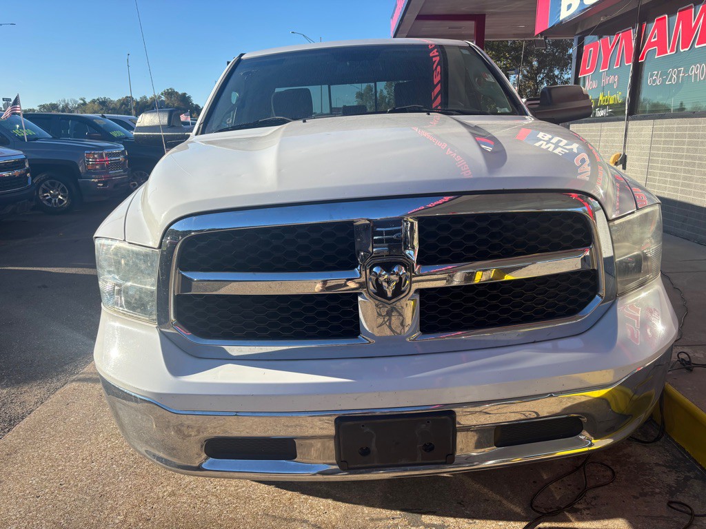 2015 RAM 1500 Image 2