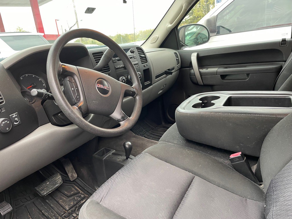 2010 GMC Sierra Image 7