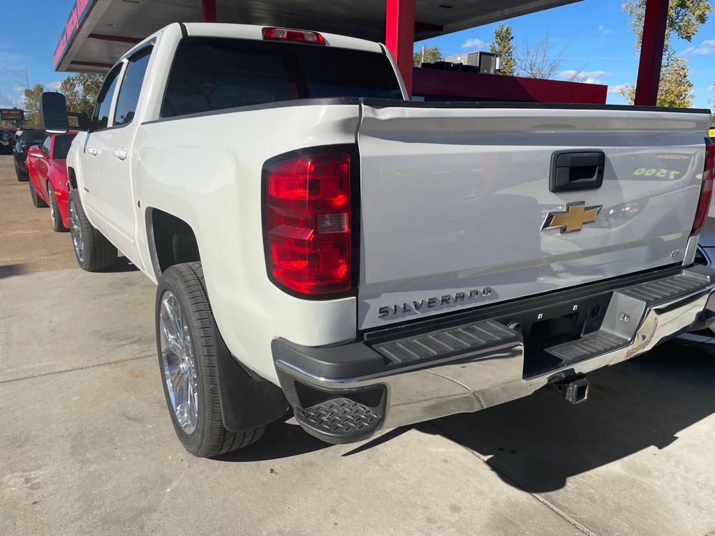 2015 Chevrolet Silverado 1500 Image 2