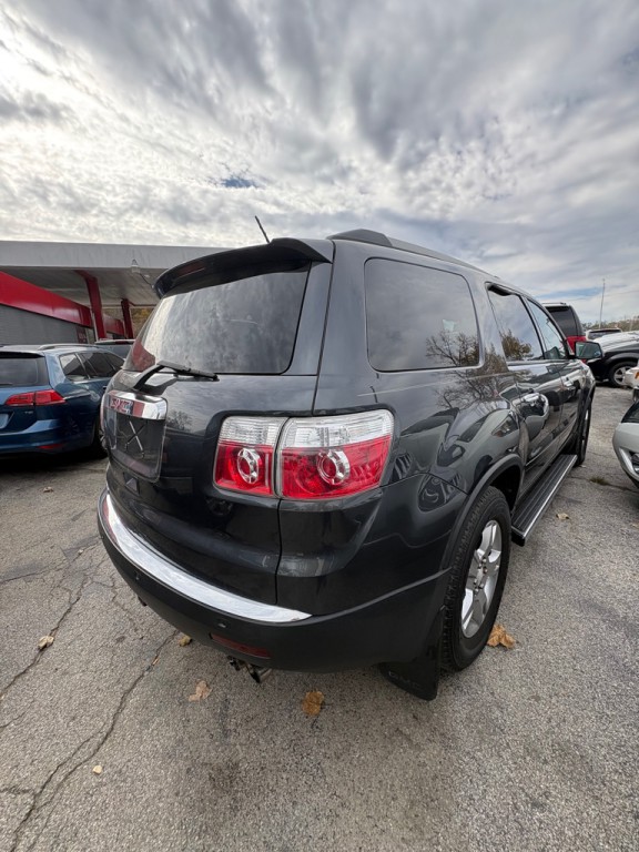 2012 GMC Acadia Image 2