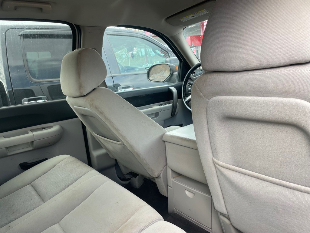 2011 Chevrolet Silverado 1500 Image 9