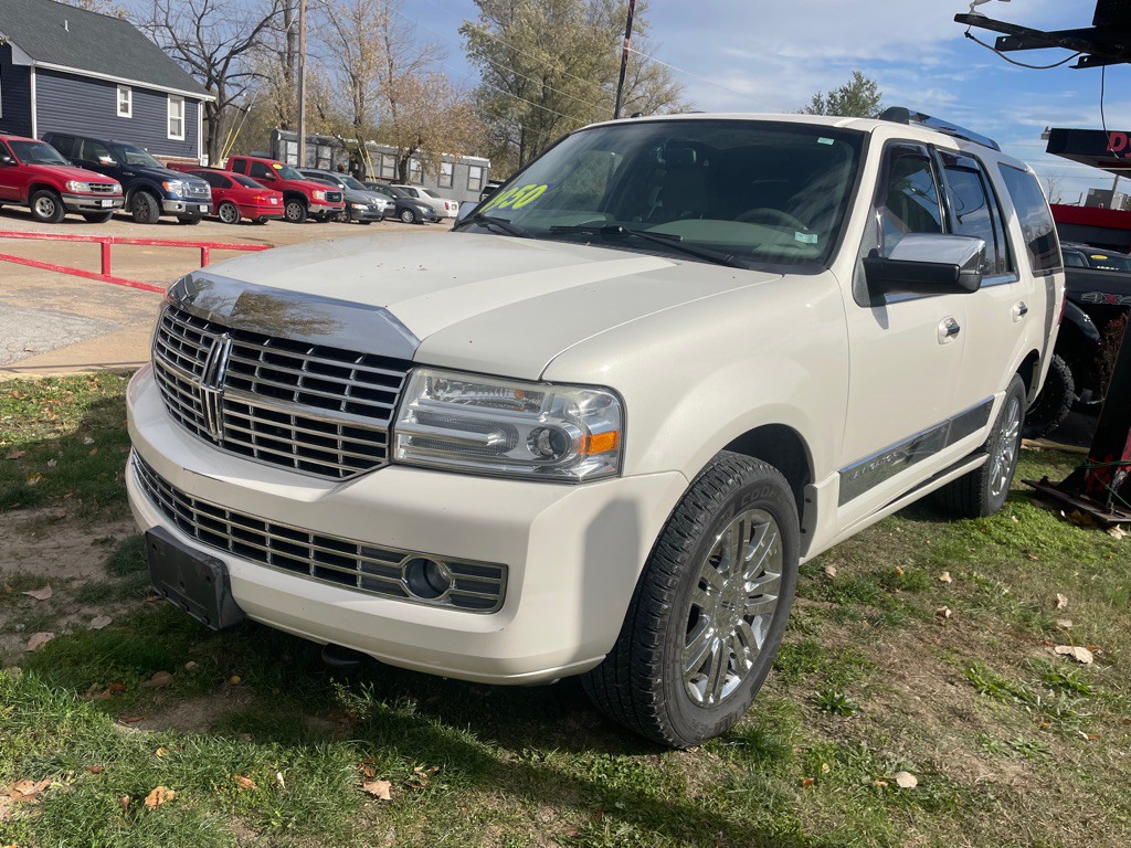 2007 Lincoln Navigator Image 3