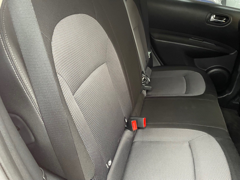 2013 Nissan Rogue Image 10