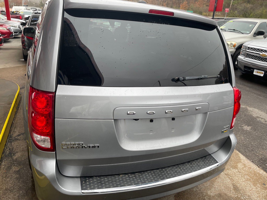 2017 Dodge Grand Caravan Image 6