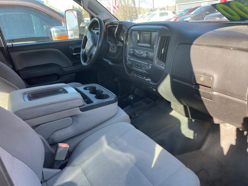 2015 GMC Sierra Image 9