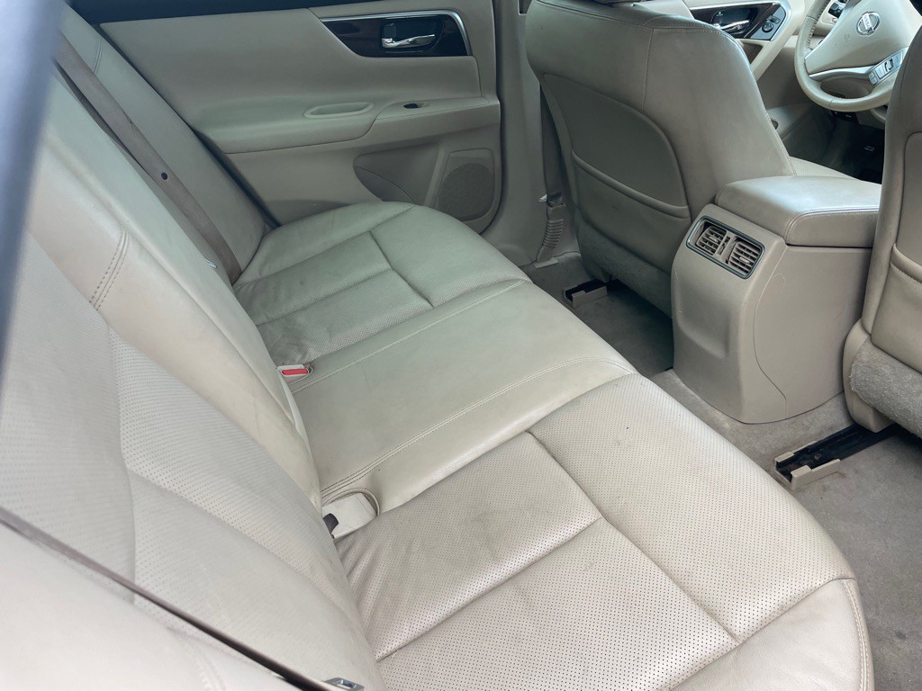 2014 Nissan Altima Image 9