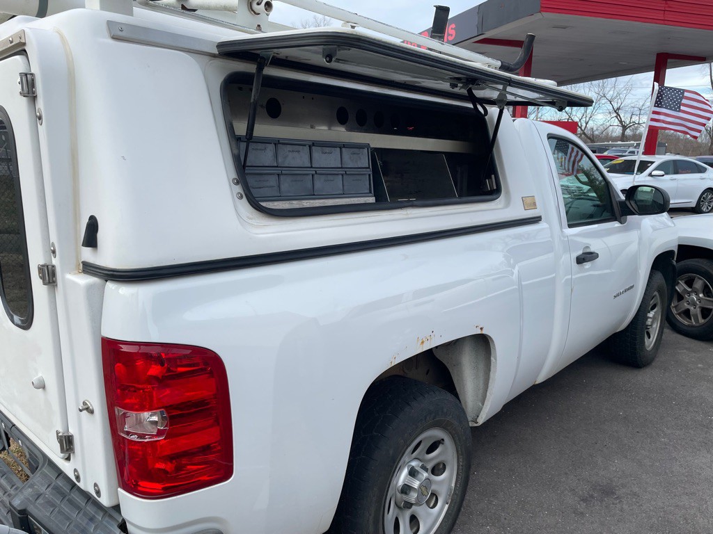 2012 Chevrolet Silverado 1500 Image 3