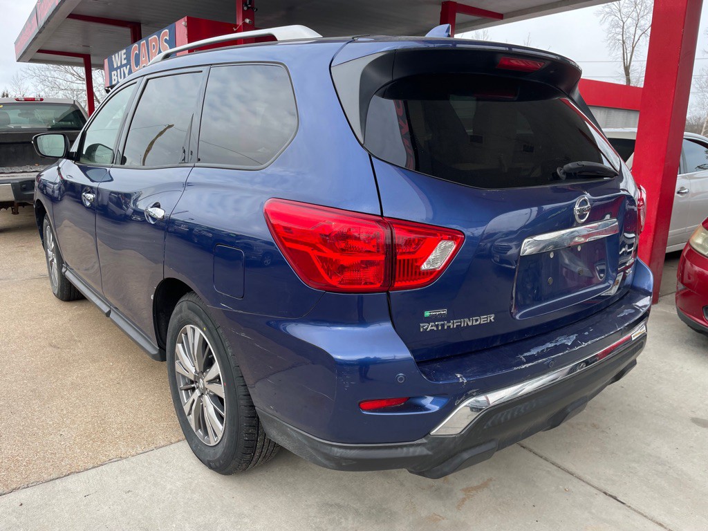 2019 Nissan Pathfinder Image 5