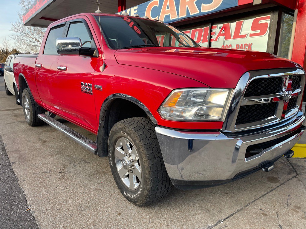 2014 RAM 2500 Image 2