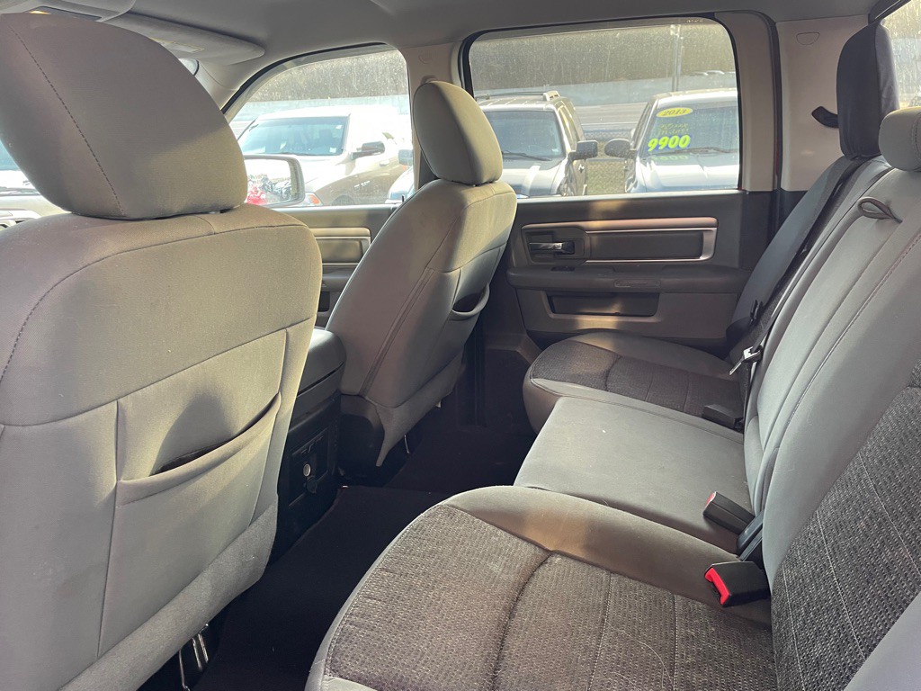 2014 RAM 2500 Image 11