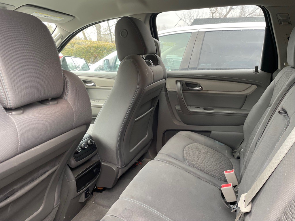 2017 Chevrolet Traverse Image 9