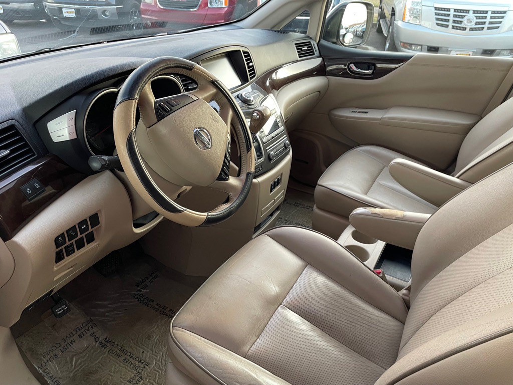2013 Nissan Quest Image 8