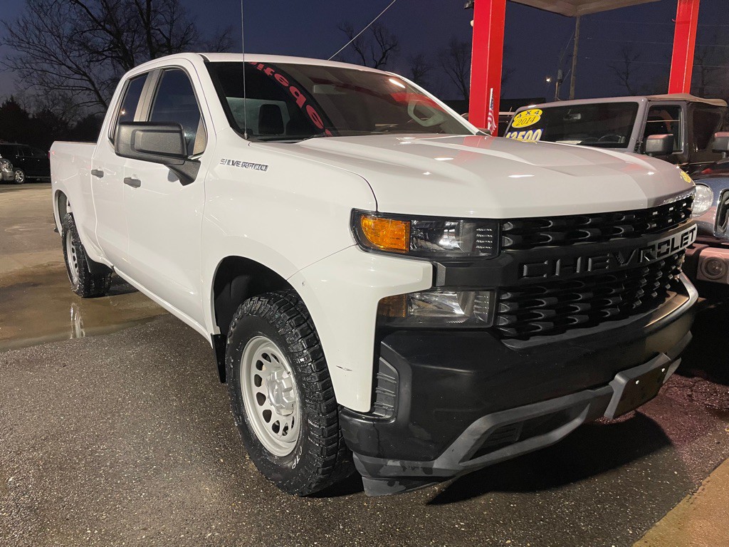 2019 Chevrolet Silverado 1500 Image 2