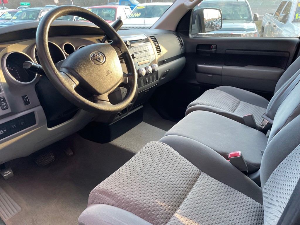 2010 Toyota Tundra Image 8