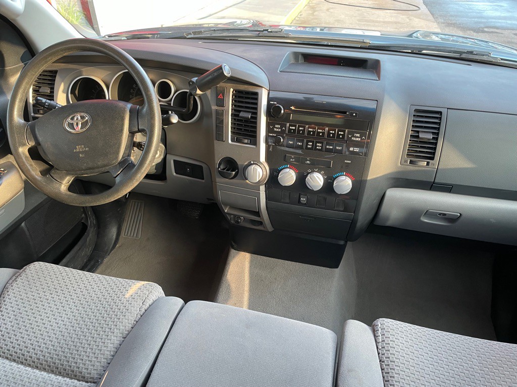 2010 Toyota Tundra Image 9