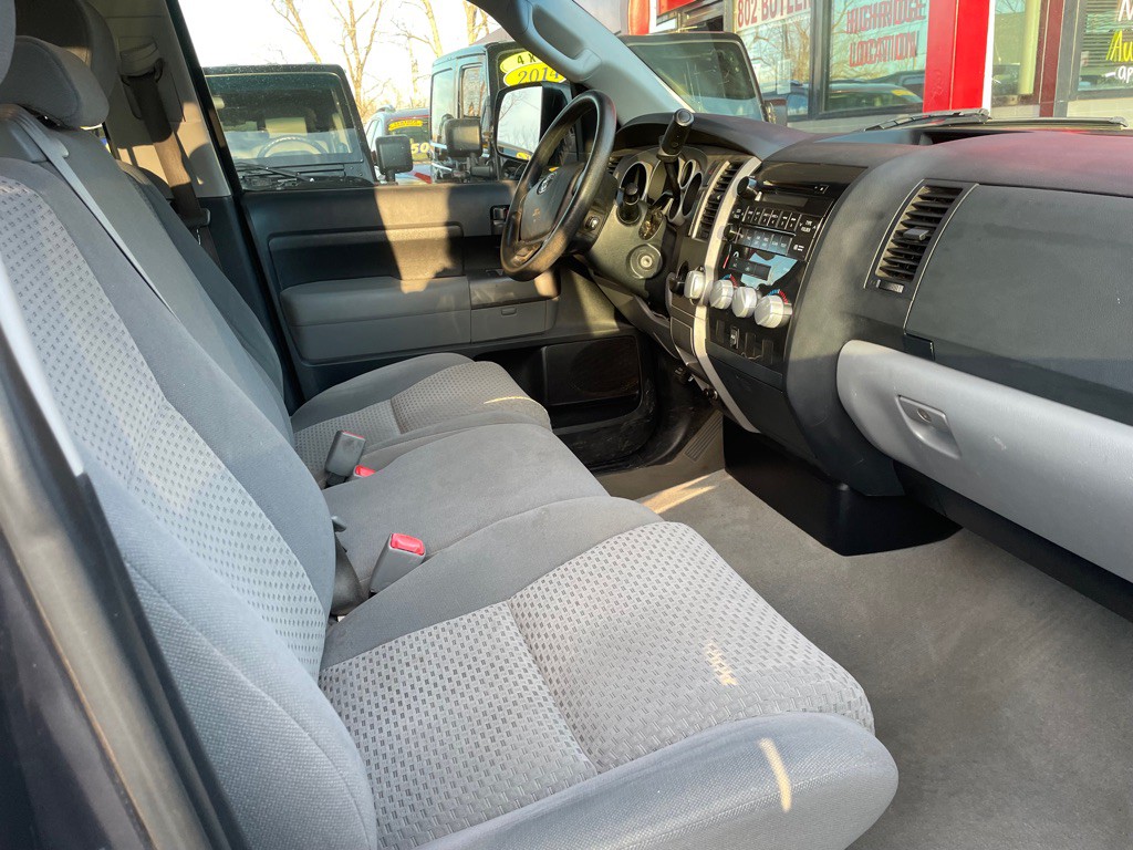 2010 Toyota Tundra Image 10