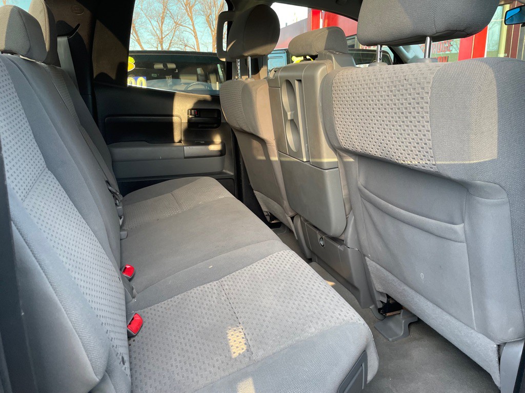 2010 Toyota Tundra Image 11