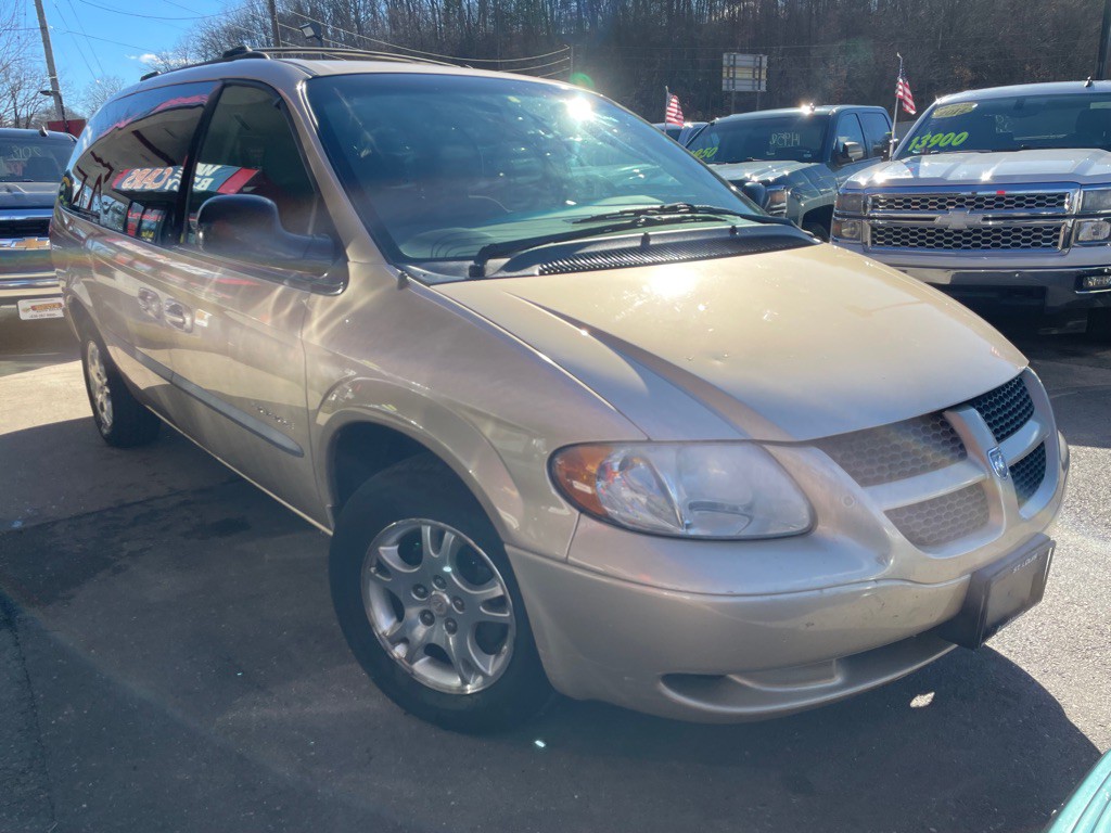 2001 Dodge Grand Caravan Image 3
