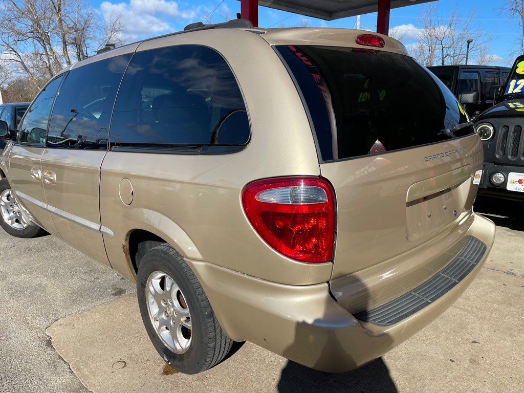 2001 Dodge Grand Caravan Image 7