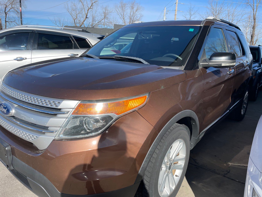 2011 Ford Explorer Image 3
