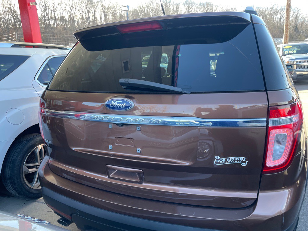 2011 Ford Explorer Image 5