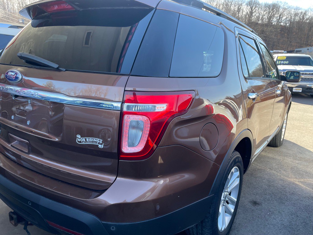 2011 Ford Explorer Image 6