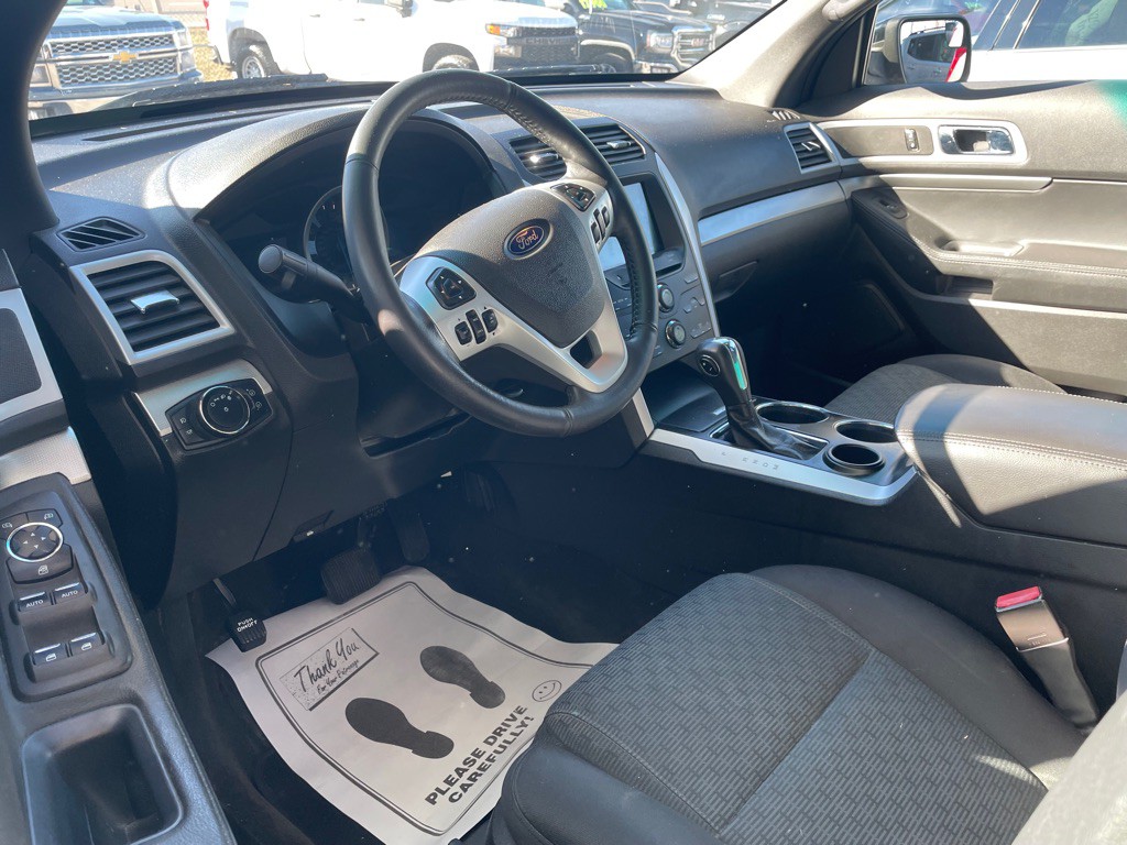 2011 Ford Explorer Image 7