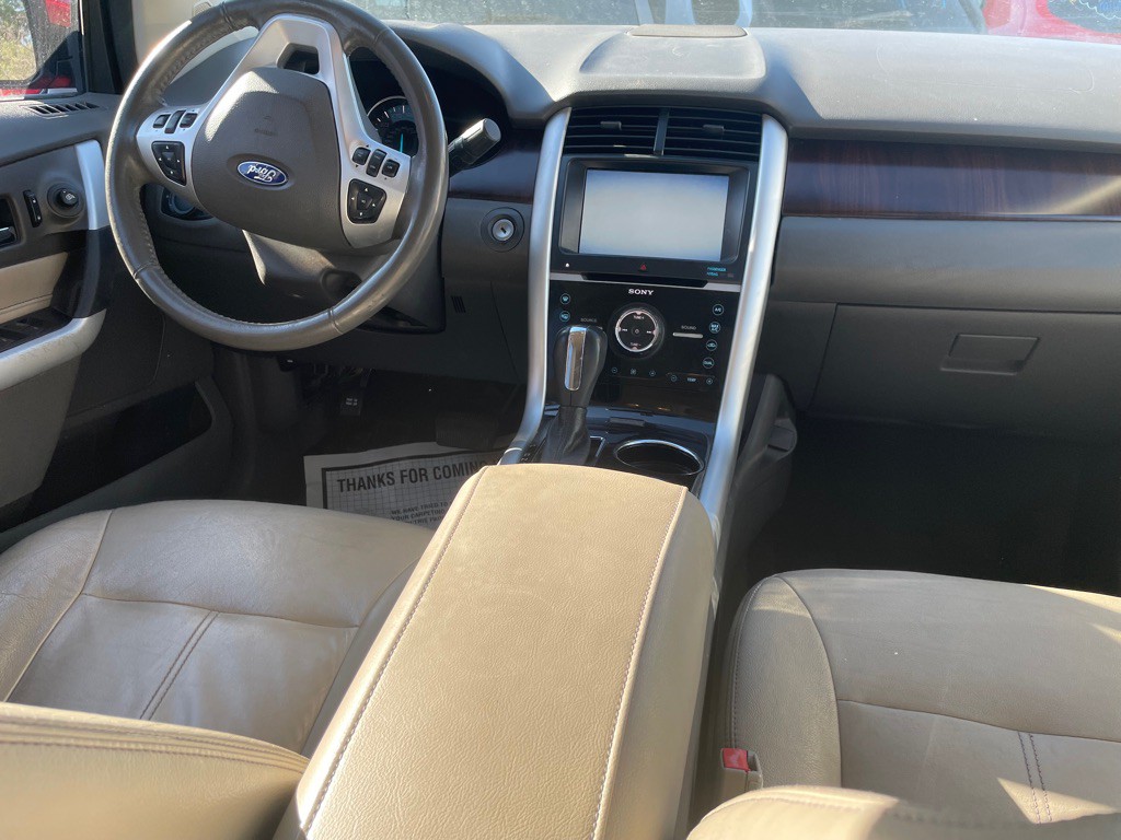 2013 Ford Edge Image 8