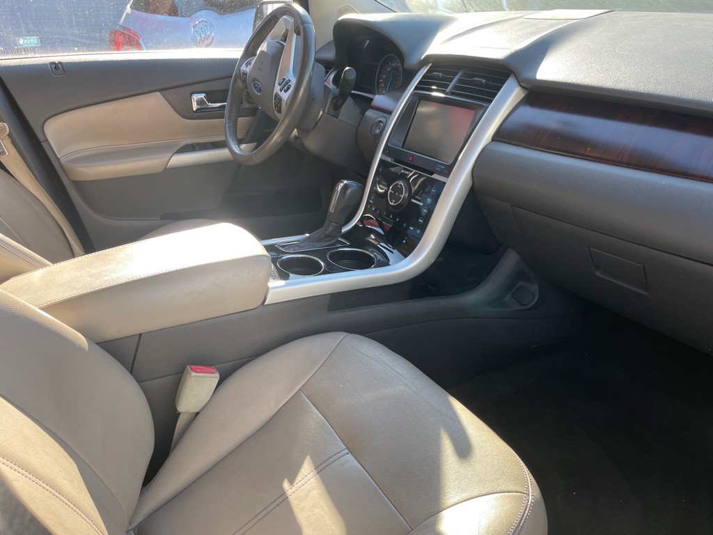 2013 Ford Edge Image 10