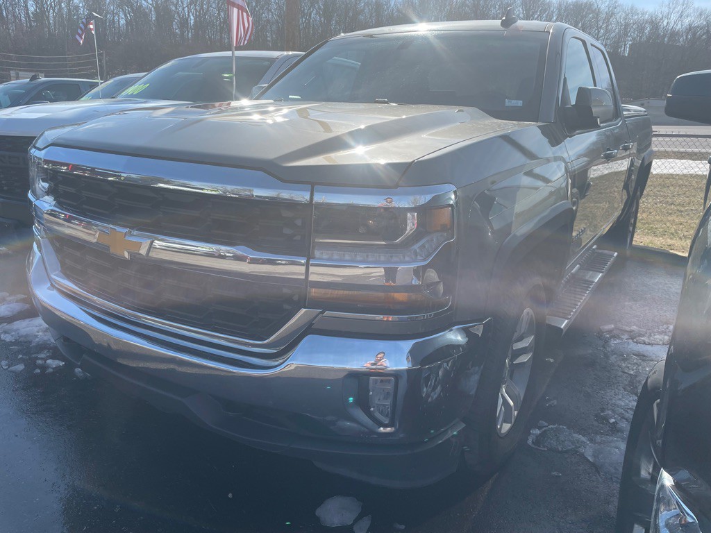 2017 Chevrolet Silverado 1500 Image 3