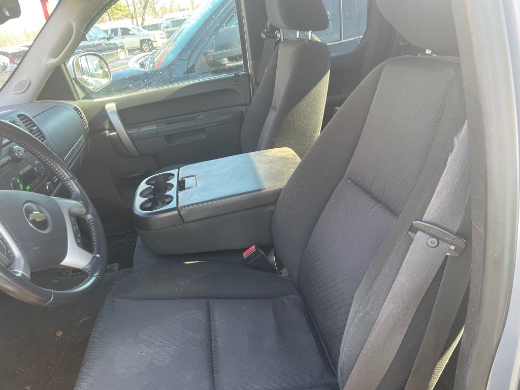 2010 Chevrolet Silverado 1500 Image 4