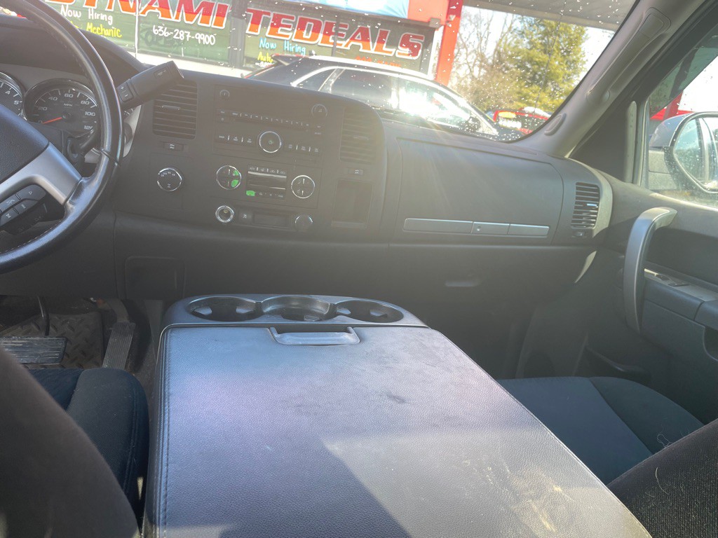 2010 Chevrolet Silverado 1500 Image 5