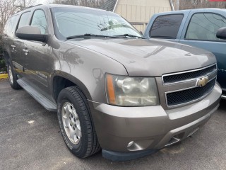 Image for 2011 Chevrolet Suburban 1500 LT ID: 7189307