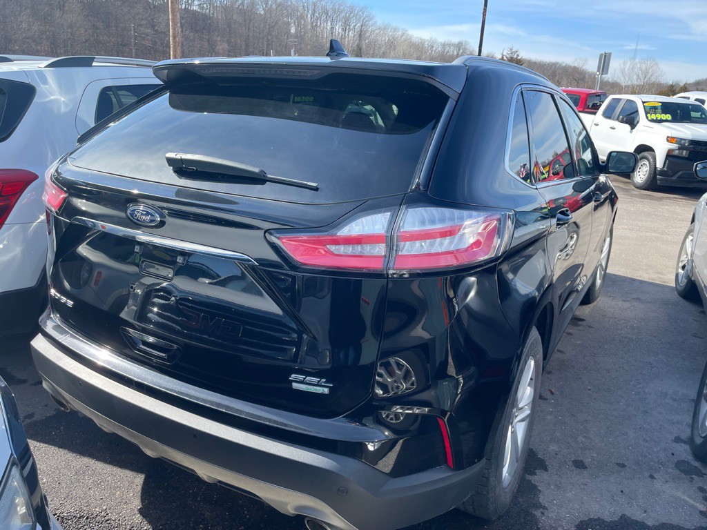 2019 Ford Edge Image 6