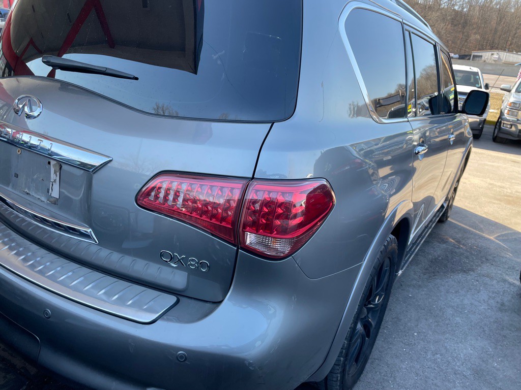 2014 INFINITI QX80 Image 5