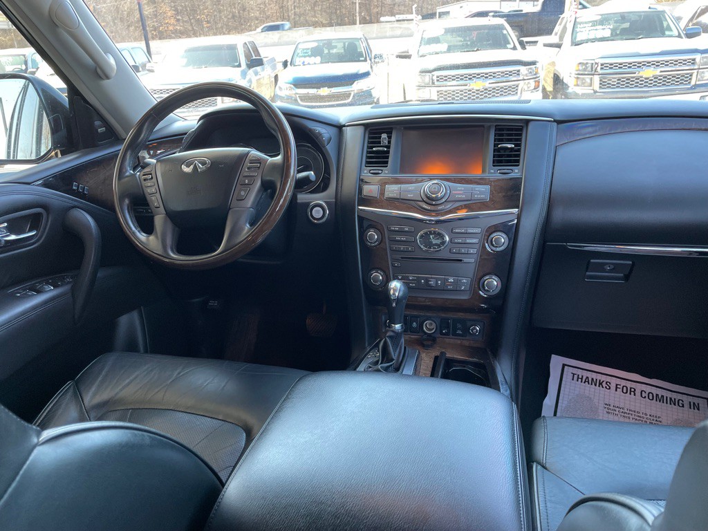 2014 INFINITI QX80 Image 7