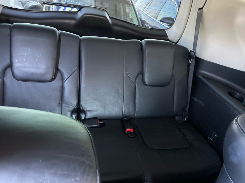 2014 INFINITI QX80 Image 10