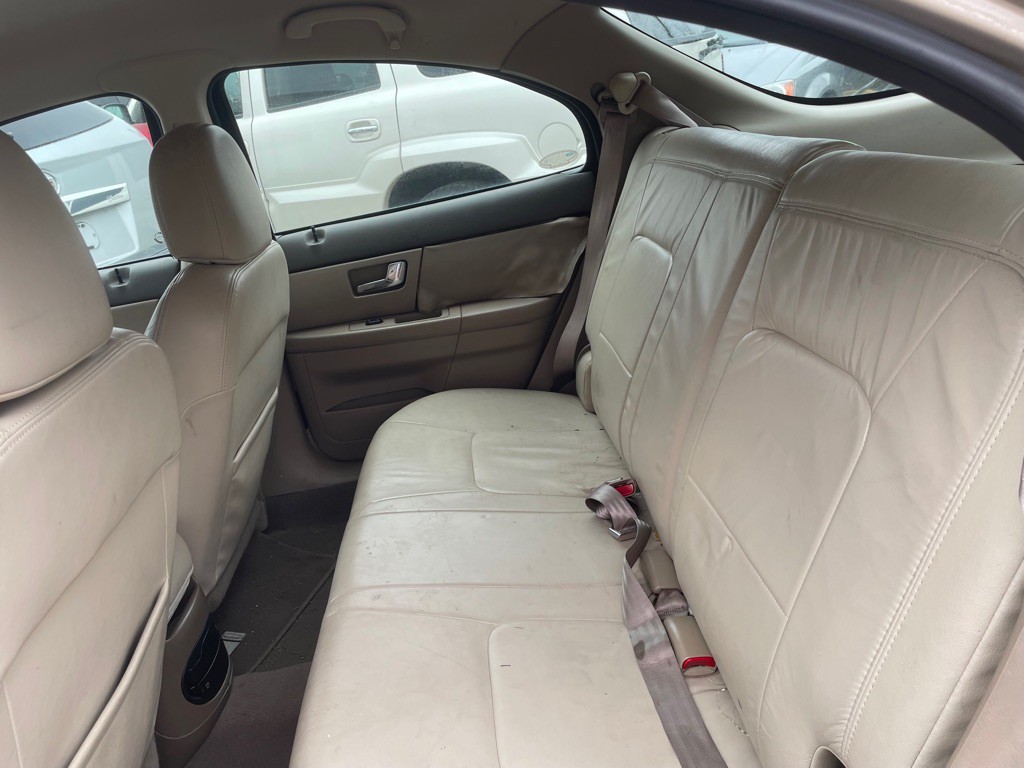 2001 Ford Taurus Image 10