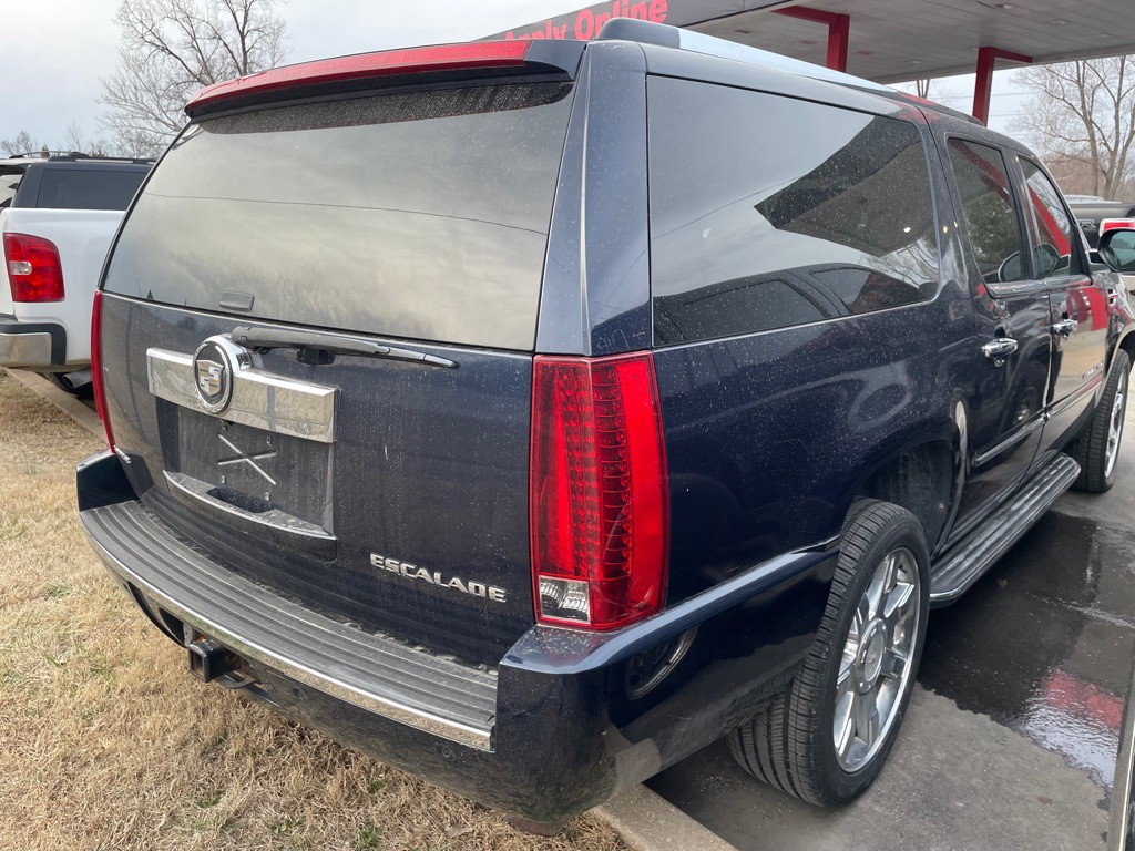 2007 Cadillac Escalade Image 4