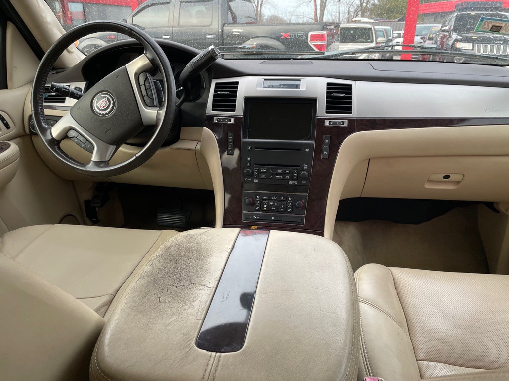 2007 Cadillac Escalade Image 7